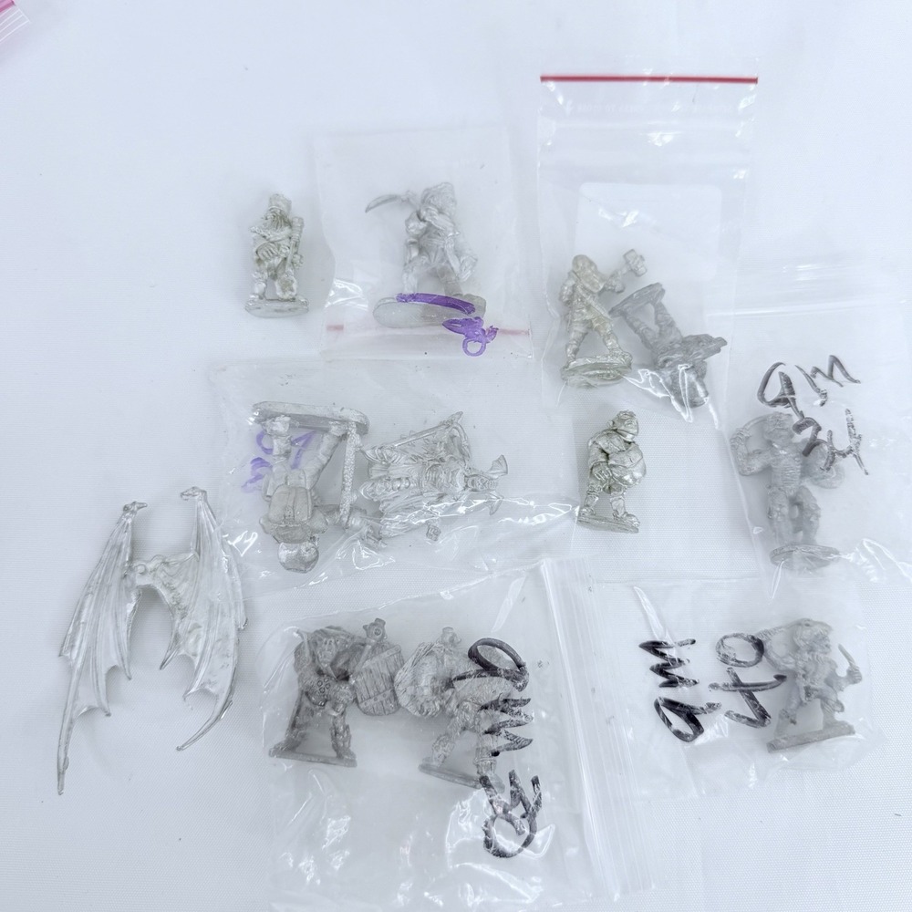 Grenadier D&D Dungeons & Dragons Miniature Figure Lot